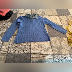 IZOD blue sweater